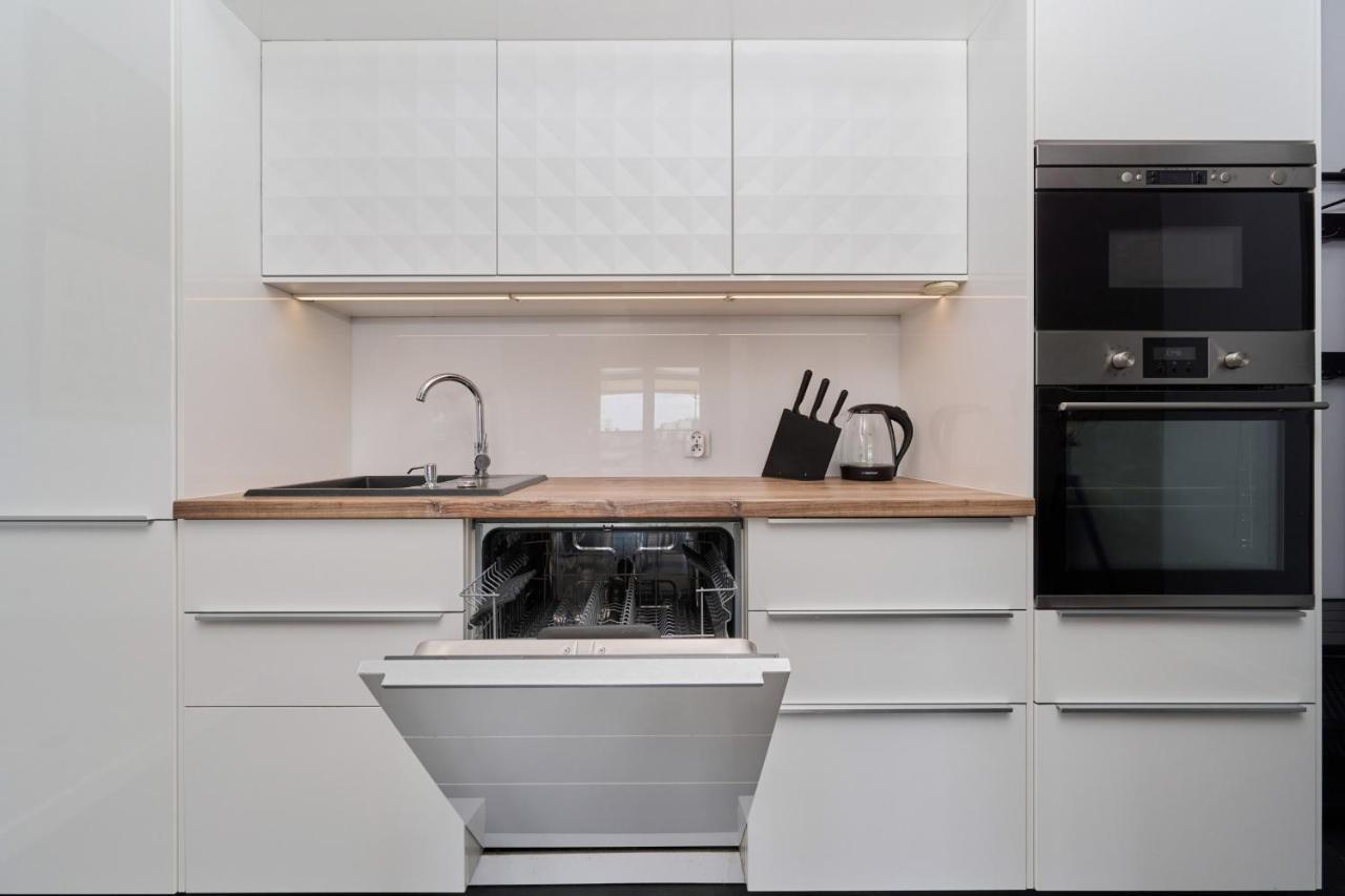 Stylish Kosciuszki Apartaments Near The Market Square With Free Garage Wroclaw By Noclegi Renters Eksteriør billede