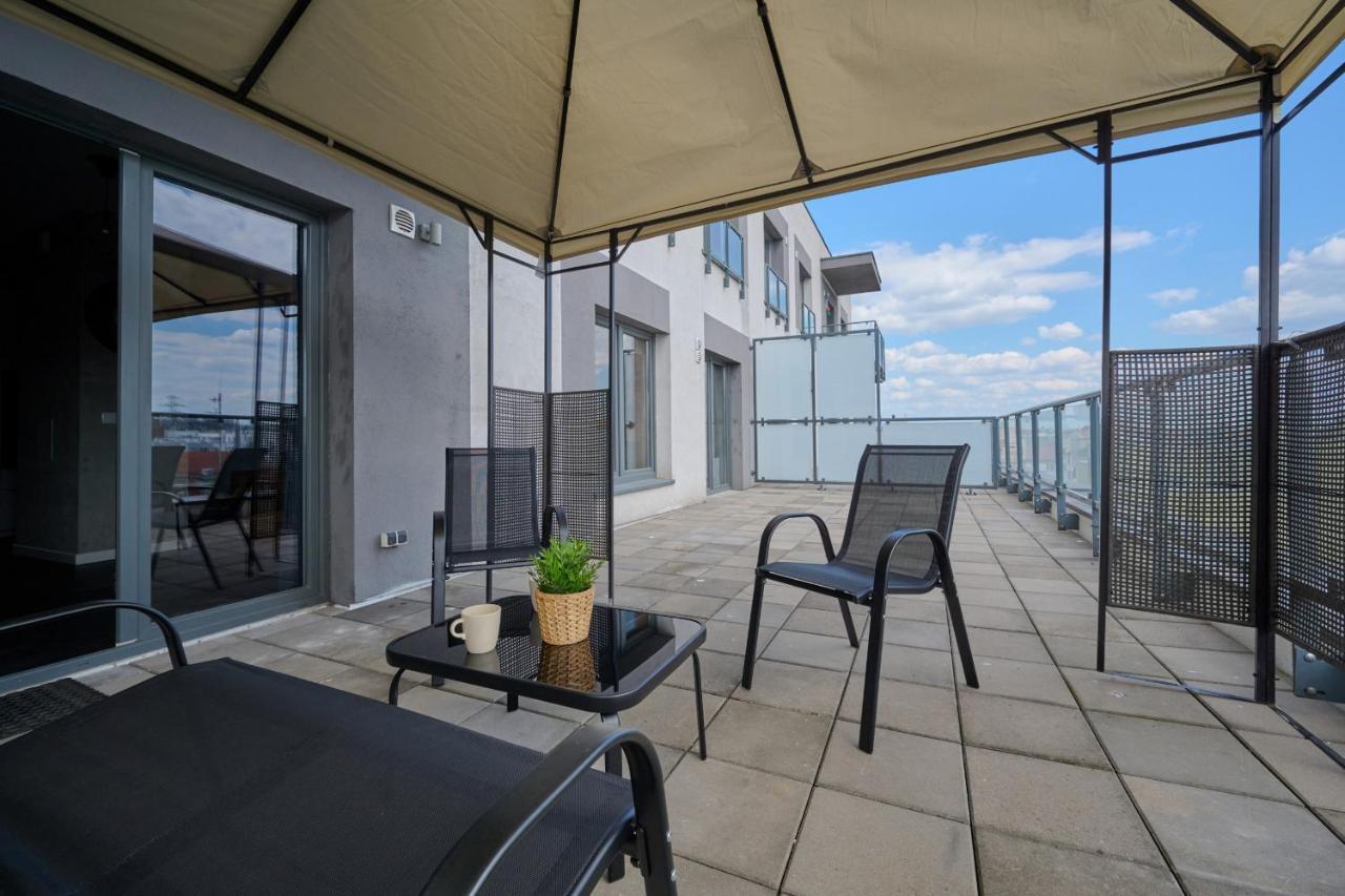 Stylish Kosciuszki Apartaments Near The Market Square With Free Garage Wroclaw By Noclegi Renters Eksteriør billede