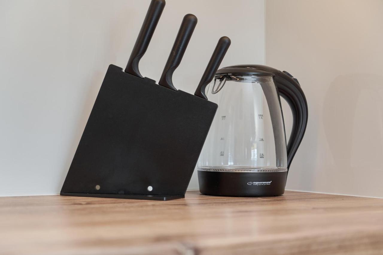 Stylish Kosciuszki Apartaments Near The Market Square With Free Garage Wroclaw By Noclegi Renters Eksteriør billede