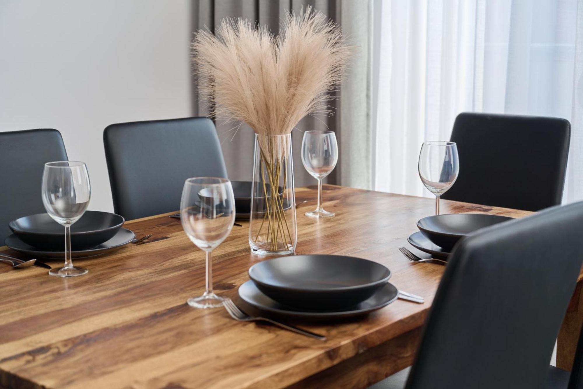 Stylish Kosciuszki Apartaments Near The Market Square With Free Garage Wroclaw By Noclegi Renters Eksteriør billede